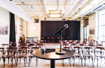 De Ridderzaal voor presentaties en lezingen - Dudok Den Haag - Geselecteerd restaurant Business Restaurants Top 500