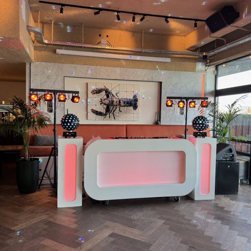 Bedrijfsfeest in cafe van Vooges aan 't IJ in Amsterdam - geselecteerd restaurant Business Restaurants Top 500