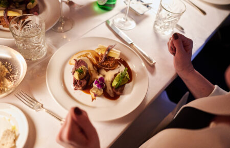 Exclusief dineren bij De Amshoff in Kiel-Windeweer Groningen - Geselecteerd Business Top 500 Restaurant