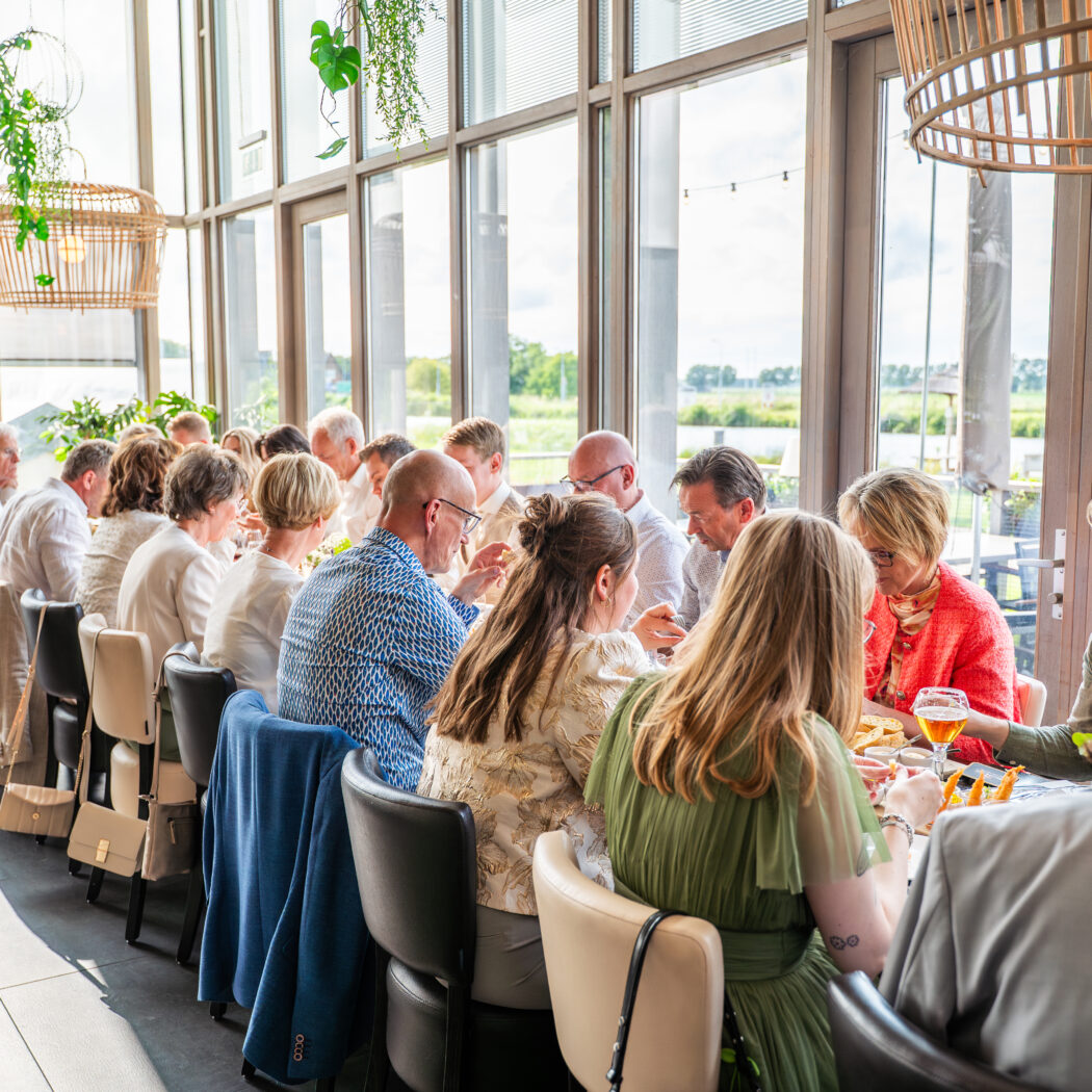 Groepsdiner aan het water bij Tussen Kaag en Braassem - - geselecteerd restaurant Business Restaurants Top 500