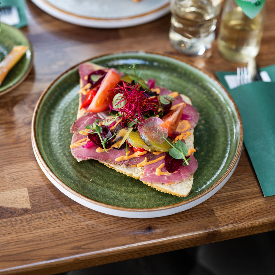 Groepslunch-of-groepsdiner-Leeuwarden-De-Koperen-Tuin