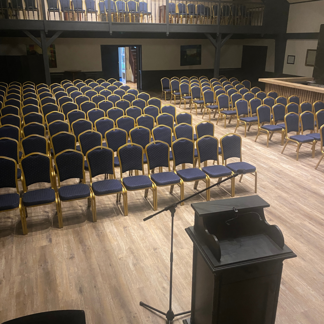 Grote zaal voor zakelijke events in Zuid Beijerland - Eendrachtshoeve