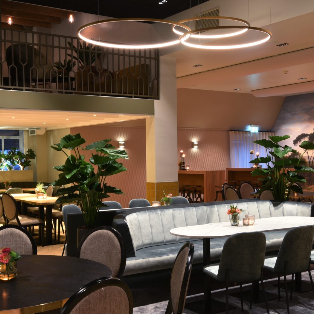 Hofzaal groepsdiner De Kaaihof Genemuiden - Geselecteerd restaurant Business Select