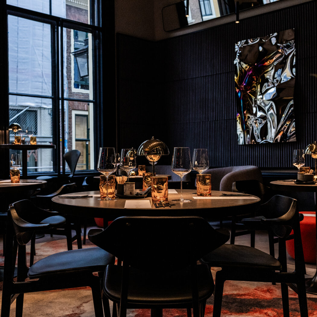 Informele zakelijke bijeenkomst in Wijnbar Hemel & Aarde Utrecht - geselecteerd restaurant Business Restaurants Top 500