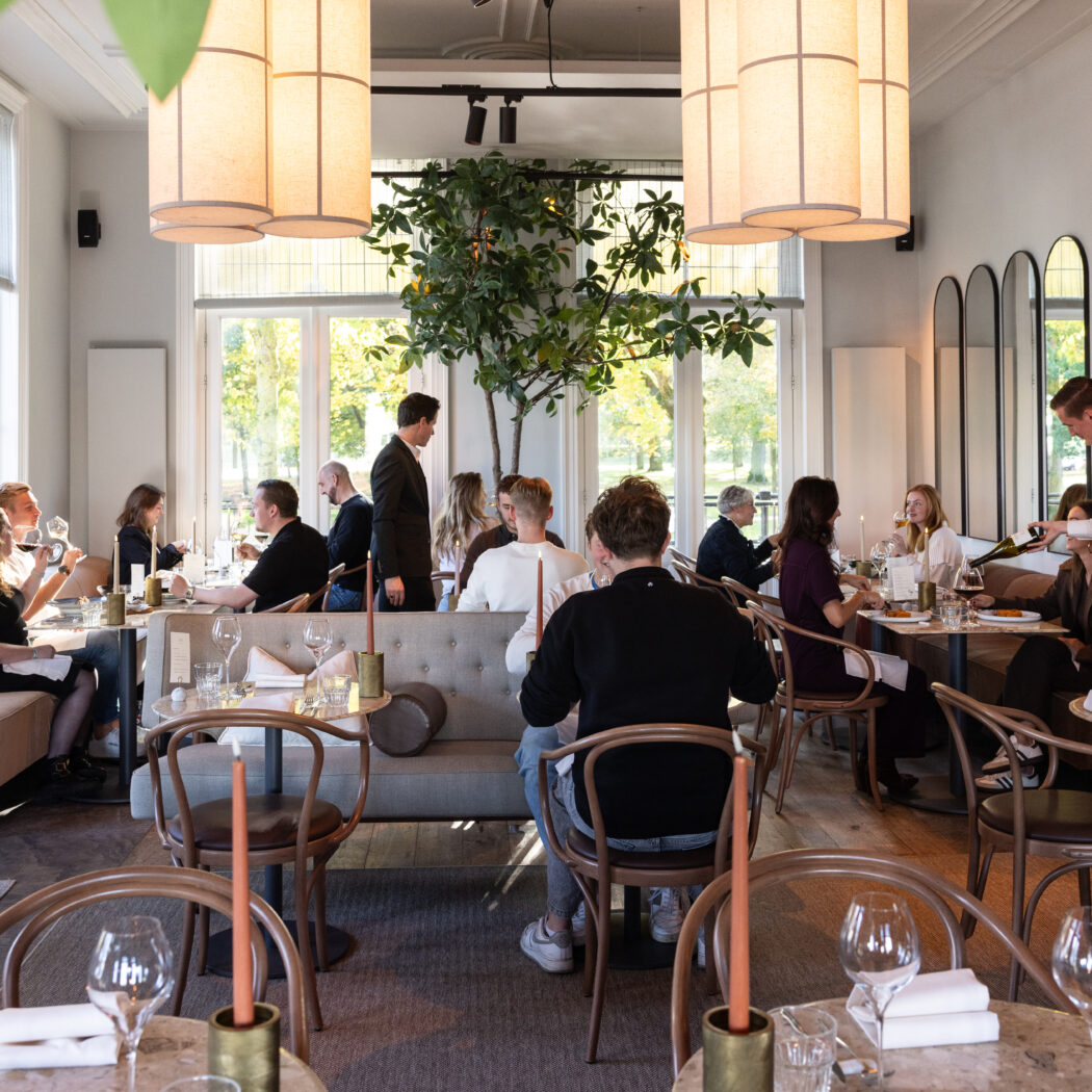 Lunch of diner in Deventer - Pillows Luxury Hotel aan de IJssel Deventer - Business Restaurants Top 500