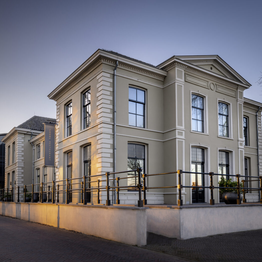 Pillows Luxury Hotel aan de IJssel - Business Restaurants Top 500 locatie voor vergaderen, lunch, diner, private dining, bedrijfsfeest, exclusieve verhuur en overnachten