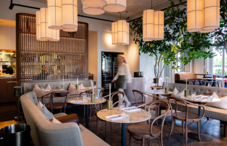 Restaurant IJssel Restobar voor lunch en diner - Pillows Luxury Hotel aan de IJssel Deventer
