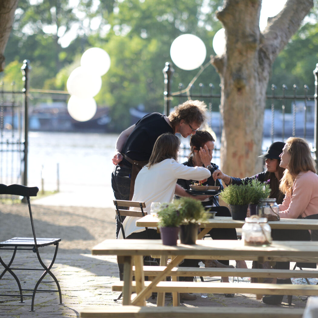 Zakelijk uit eten aan het water - tHuis aan de Amstel