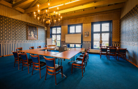 Vergaderen-met-lunch-of-diner-Leeuwarden-De-Koperen-Tuin