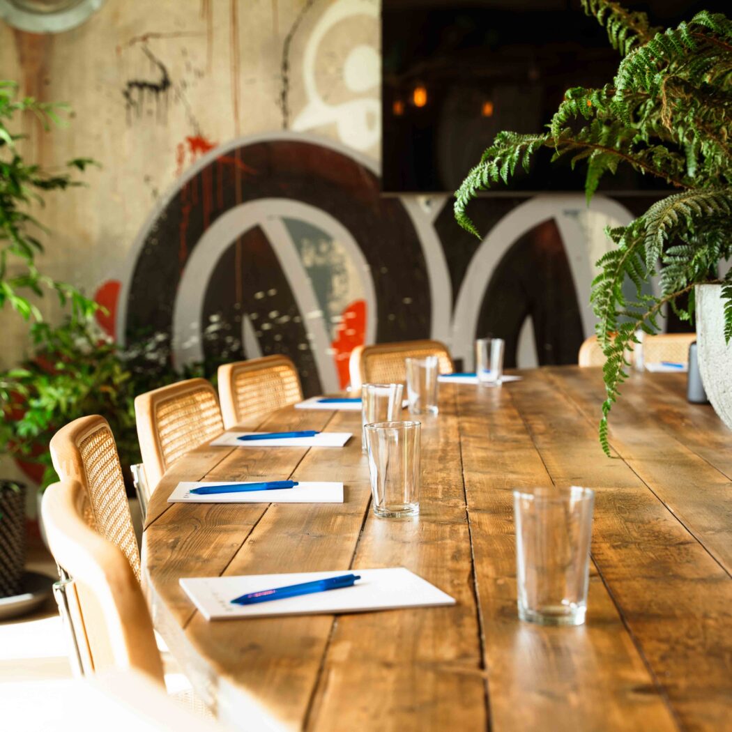 Vergadering of overleg mooie locatie in het groen - Brasserie Polderfabriek - geselecteerd restaurant Business Restaurants Top 500