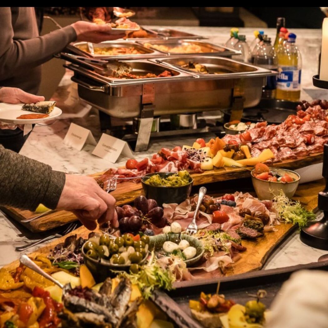 Zakelijke bijeenkomst met buffet - De Kaaihof Genemuiden - Geselecteerd restaurant Business Select