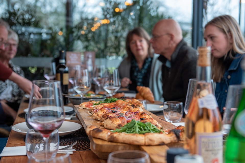 een zakelijke lunch organiseren