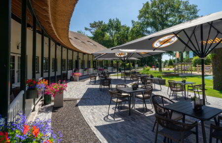 zakelijk lunchen buiten in Diever bij restaurant 't Wildryck